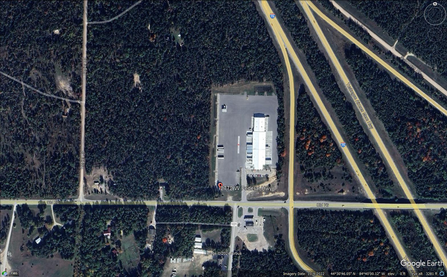 Land 2772 W Federal Hwy Roscommon, MI 48653: Image 1